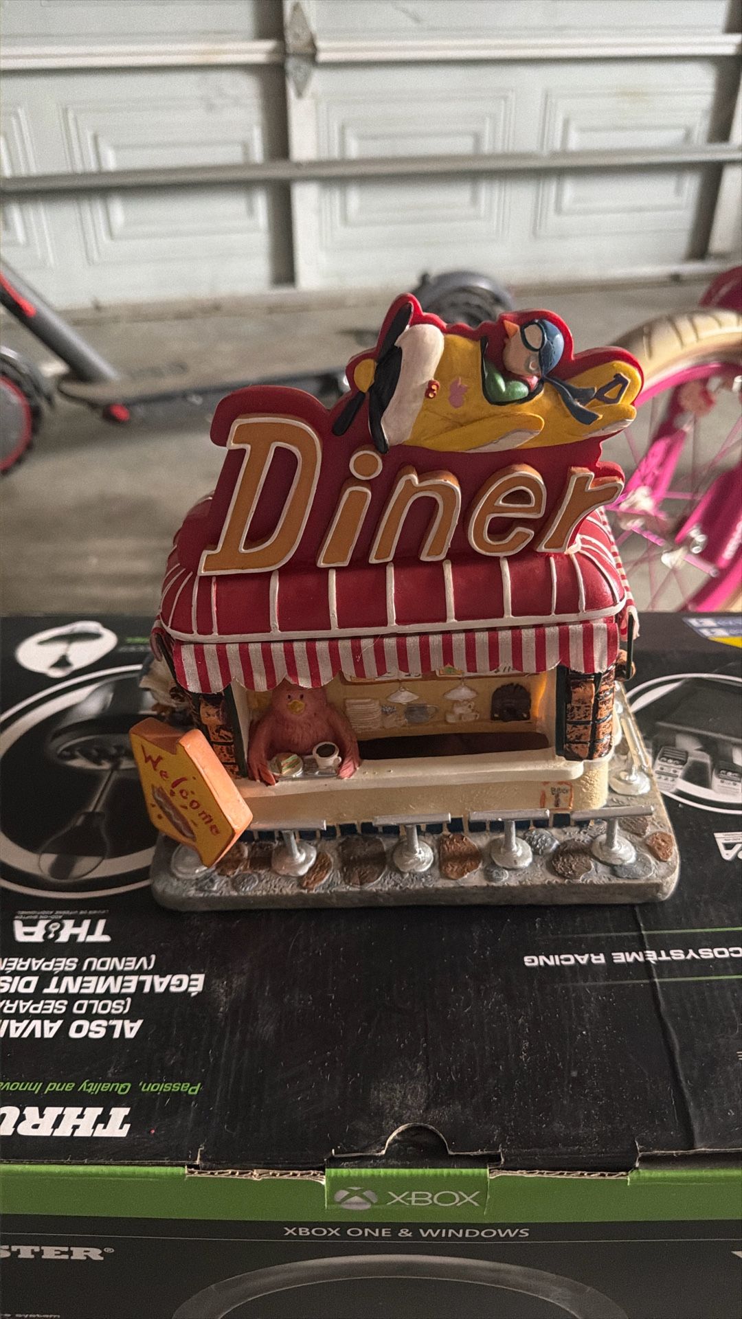 Night Light Cookie Tin (solar Powered)