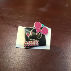 Mickey Mouse Expressions Series Smiling Pink Individual Disney Trading Pin ~ New

