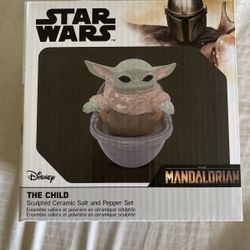 Star Wars The Child Salt Pepper Shaker