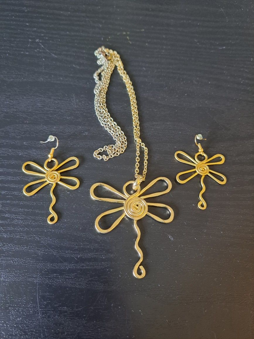 Dragonfly Jewelry Set