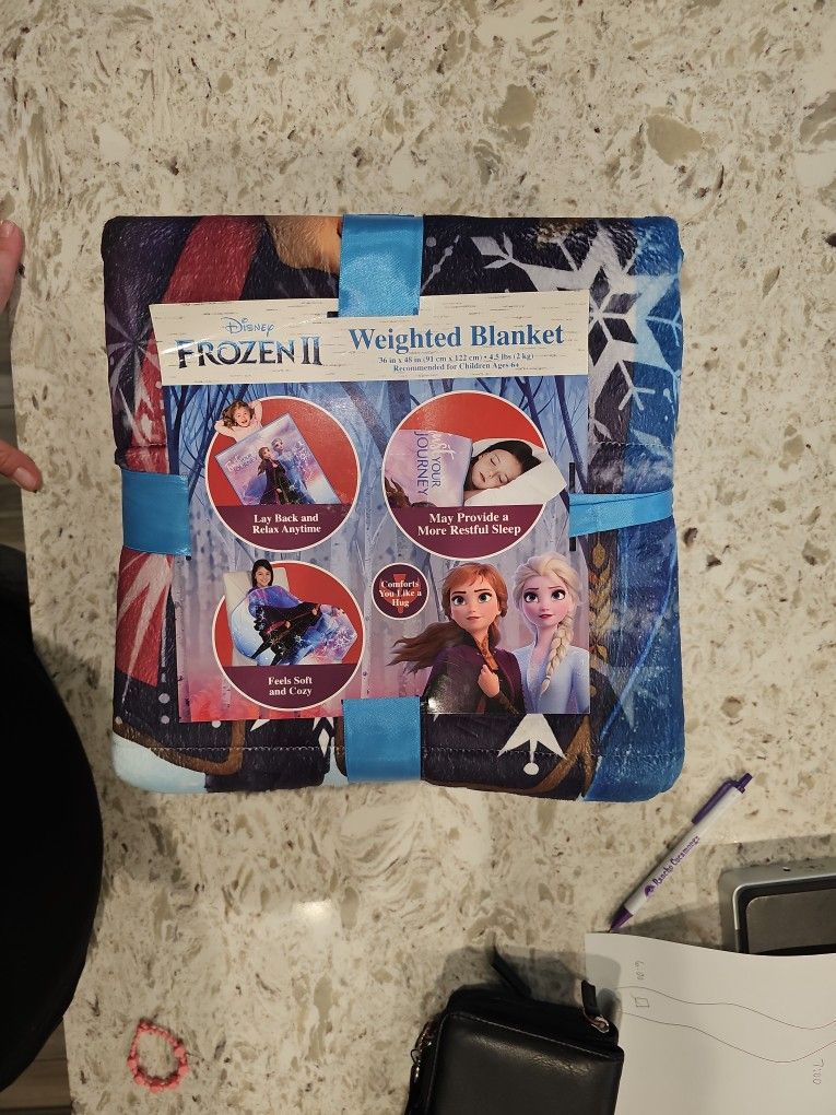 NEW Disney Frozen II Weighted Blanket 4.5lbs