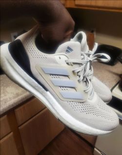 Adidas pureboost
