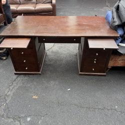 Office set - bassett