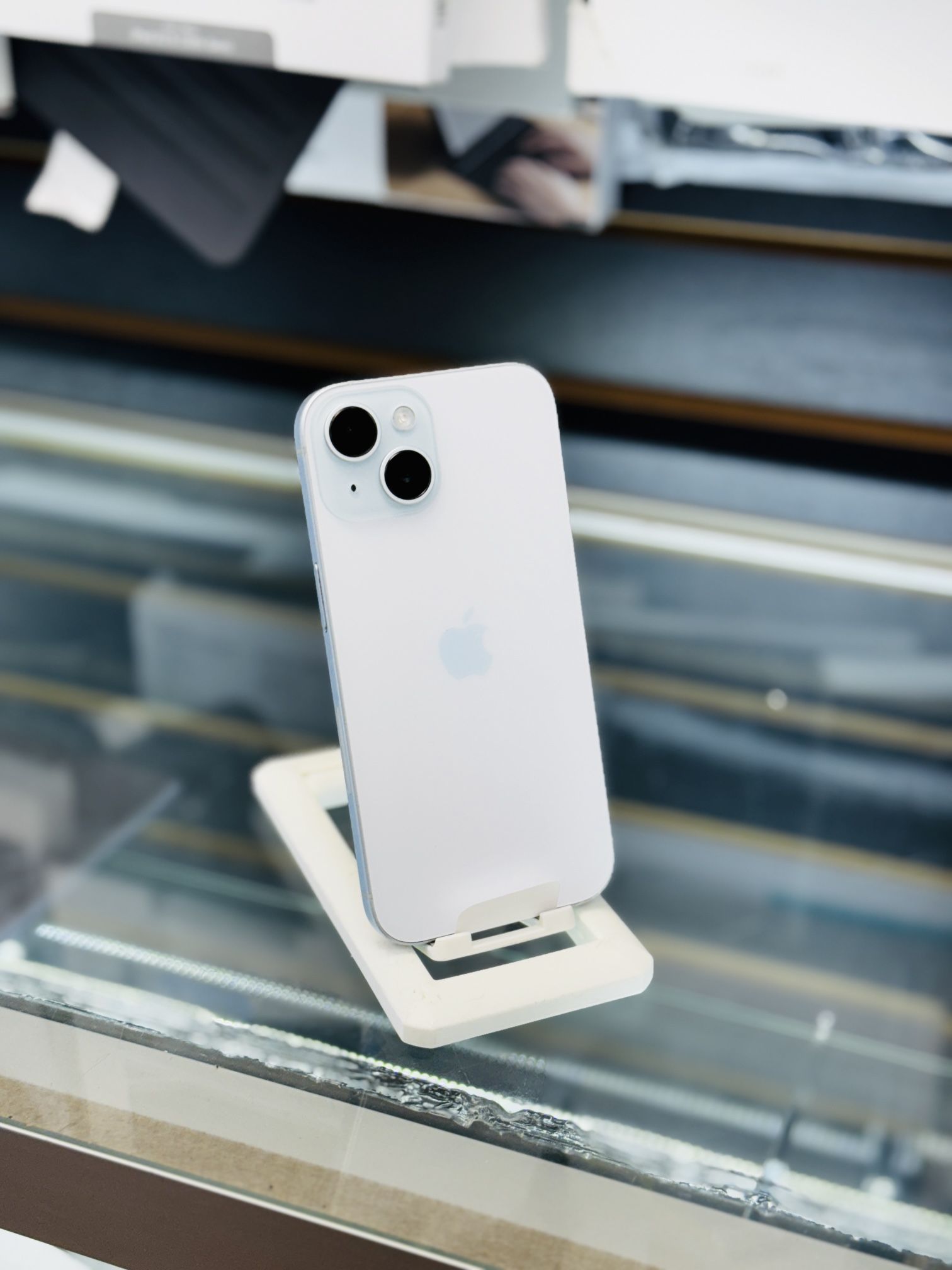 iPhone 15 (Factory Unlocked)