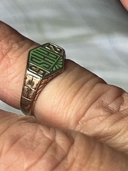 10k gold 4.9 grams
