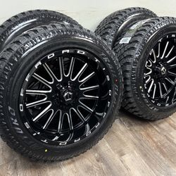 New 20x10 tis wheels wrapped in atturo xt tires 275/55r20
