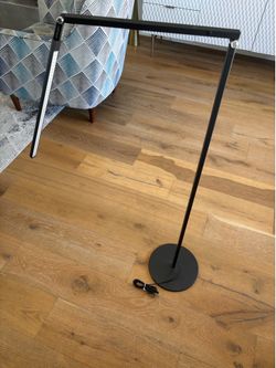 Koncept Reading Lamp