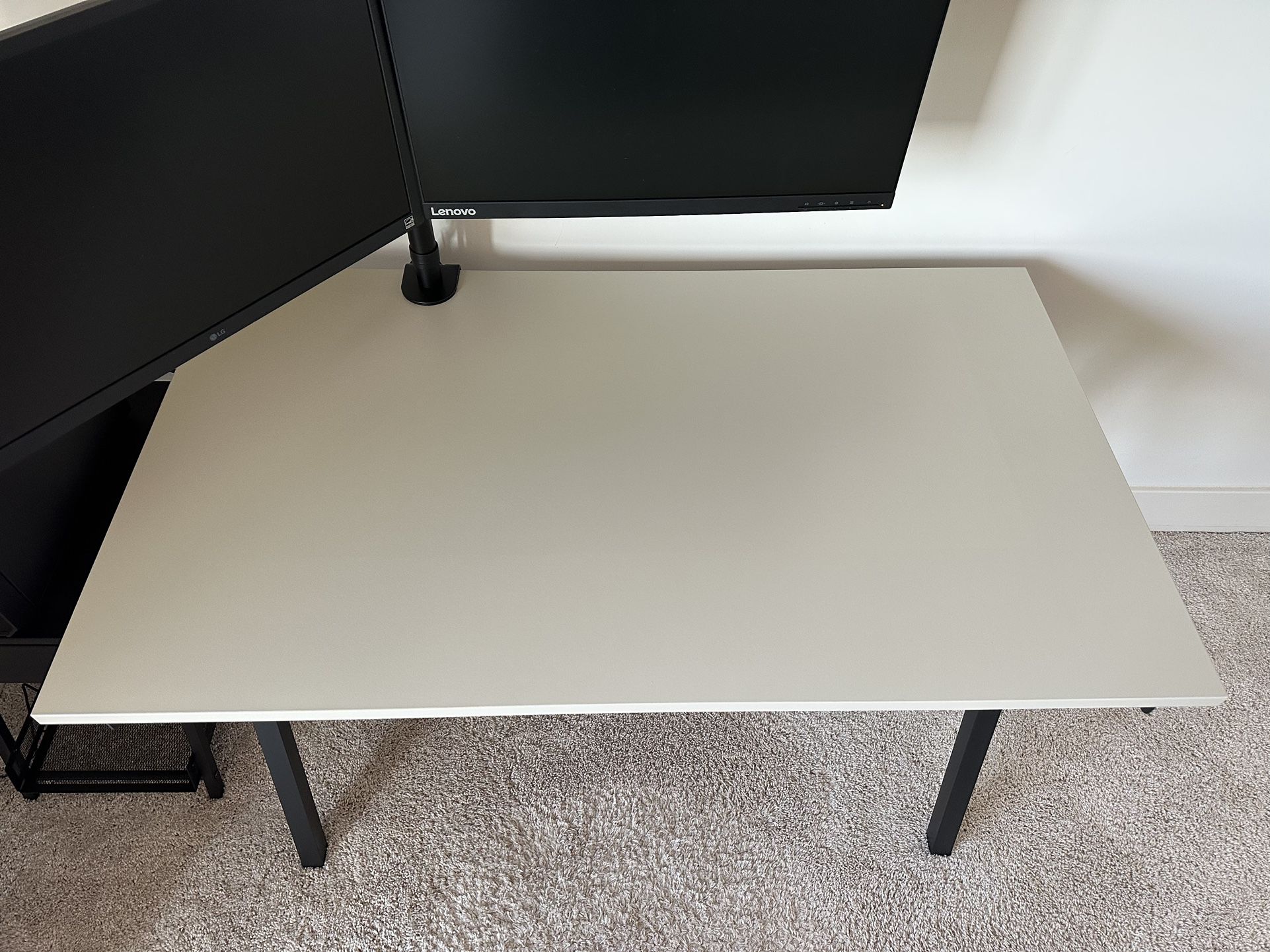 "Computer Desk" must go by 05/15 Good Offer Will Be Accepted IMMEDIATELY..!!!