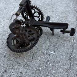 Vintage Sinclair Apple Peeler