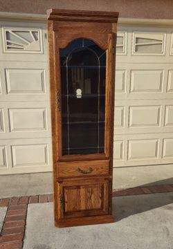 Vintage Bookcase Cabinet Pre-owned Good Condition, Please Read The Description.