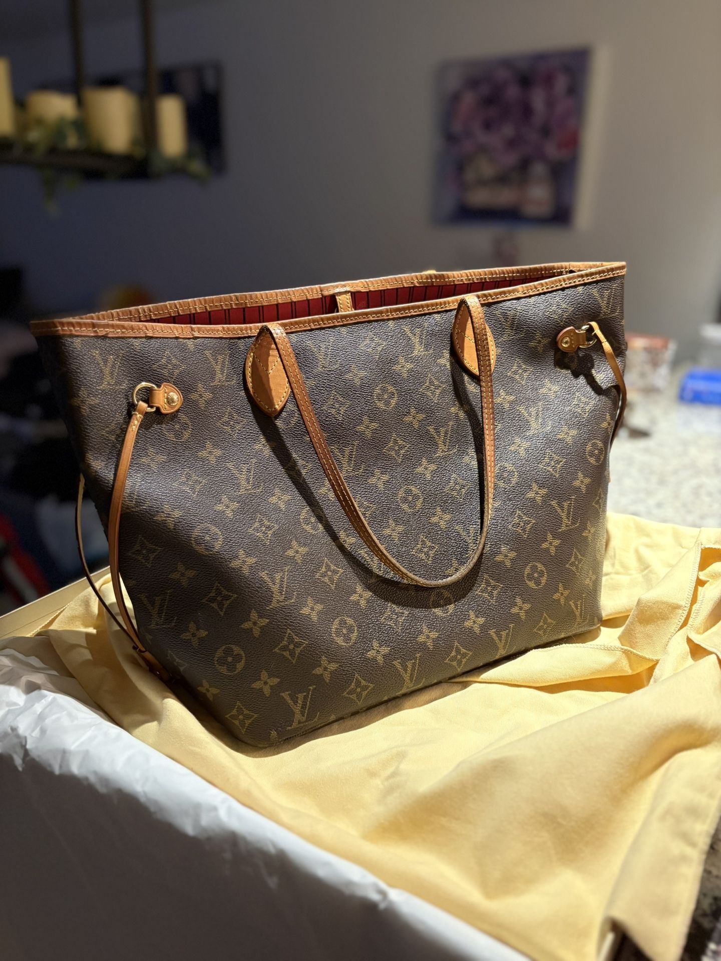 Louis Vuitton Monogram Neverfull MM Tote Bag