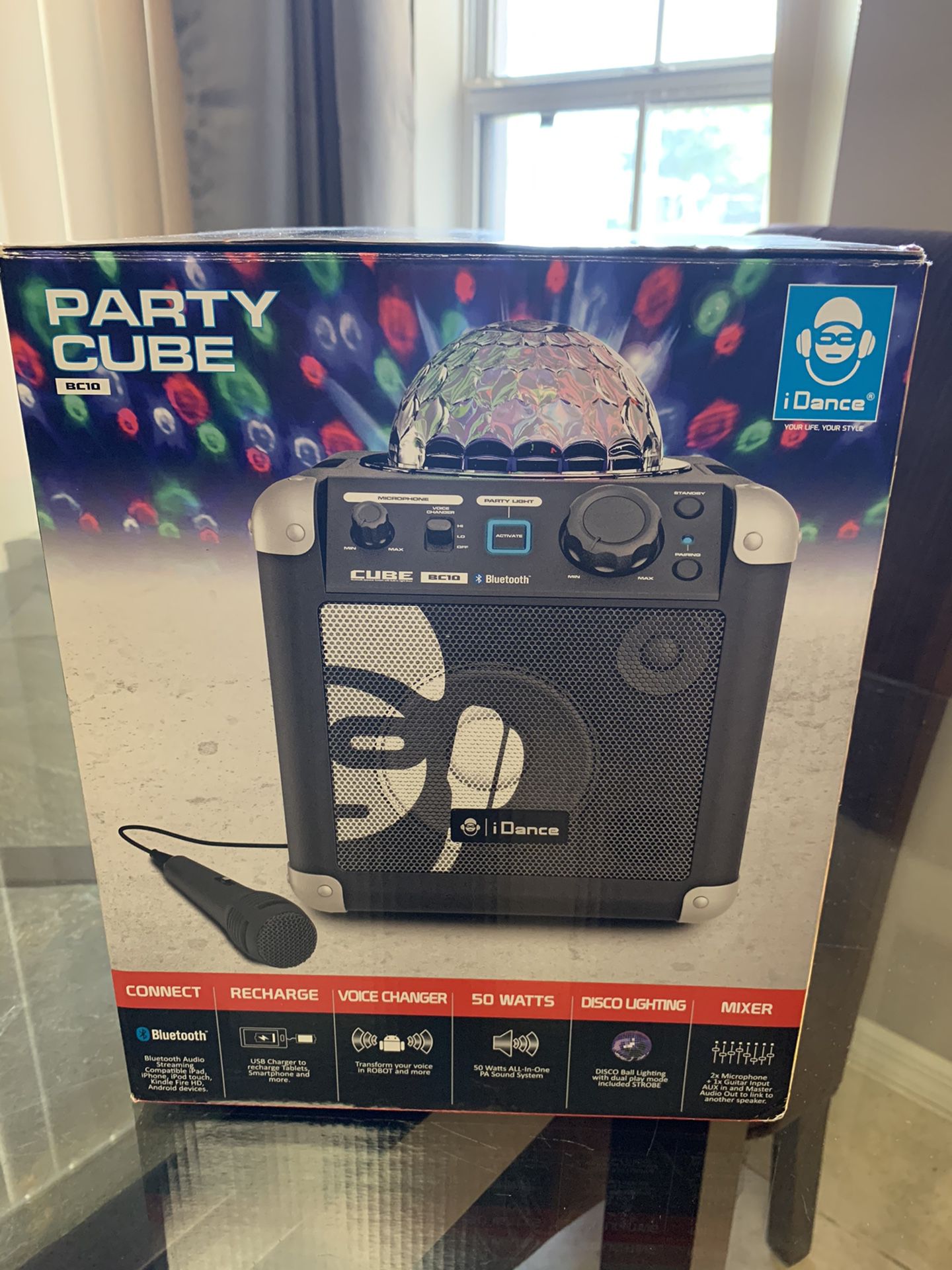 Party Cube and Black light