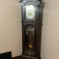 Grandfather Clock 