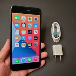 iPhone 7 Plus - UNLOCKED - Like New