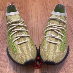 🎊adidas Mens Yeezy Boost 380 Hylte Glow Size 9.5 