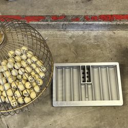 Miscellaneous antique gaming items