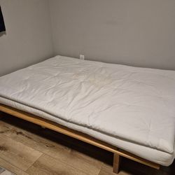Futon Sofa Bed – Works Great – Cheap / Easy Pickup