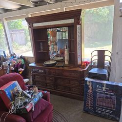2 Piece Dresser With Mirror Set