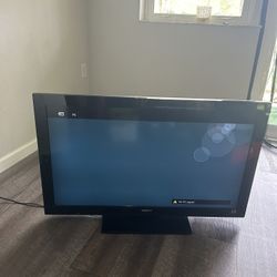 SONY BRAVIA 88 Inch TV - Good Condition 