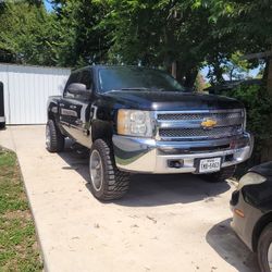 Chevy Silverado 1500 Truck 