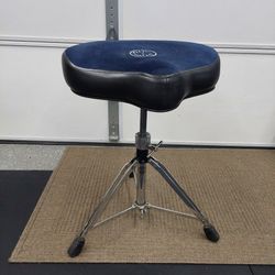 Roc-N-Soc Manual Spindle Drum Throne