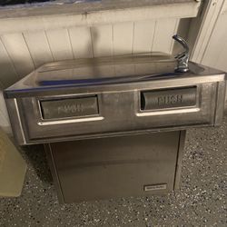 Water Fountain 
