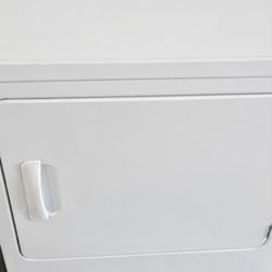 Ge extra Large Capacity Electric Dryer Warranty Included Delivery Available