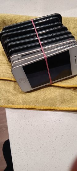 Older i P H O N E S For Sale 