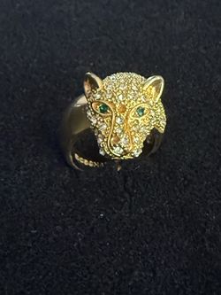 Vintage  BCBGMAXAZRIA crystal panther head ring, size 7