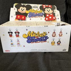 Mickey Family Cute Together