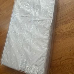 Baby crib  with mattress
