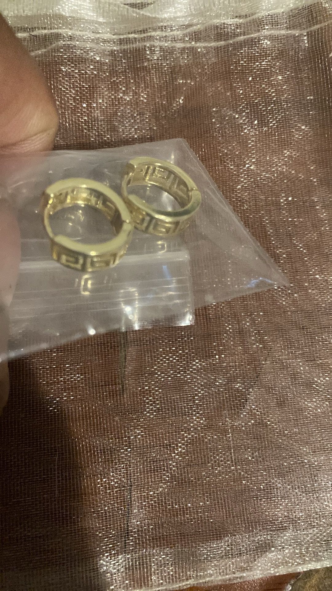 Patterned Gold earrings