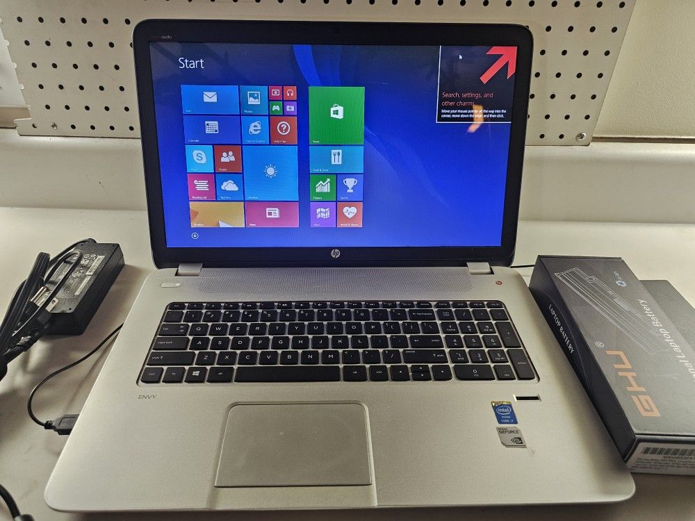 HP ENVY 17t Quad Edition Notebook Laptop PC 4th Gen. i7 processor 500 GB SSD