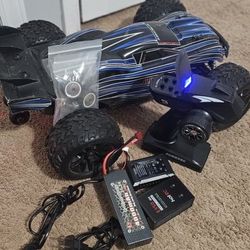 SUPER FAST ELECTRIC RC CAR