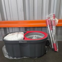 Simpli-Magic 79349 Spin Mop Cleaning System with 3 Microfiber Mop Heads