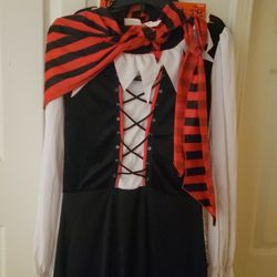 Female Pirate Costume