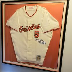 Brooks Robinson ORIOLES signed Autograph  Jersey Framed  W/COA