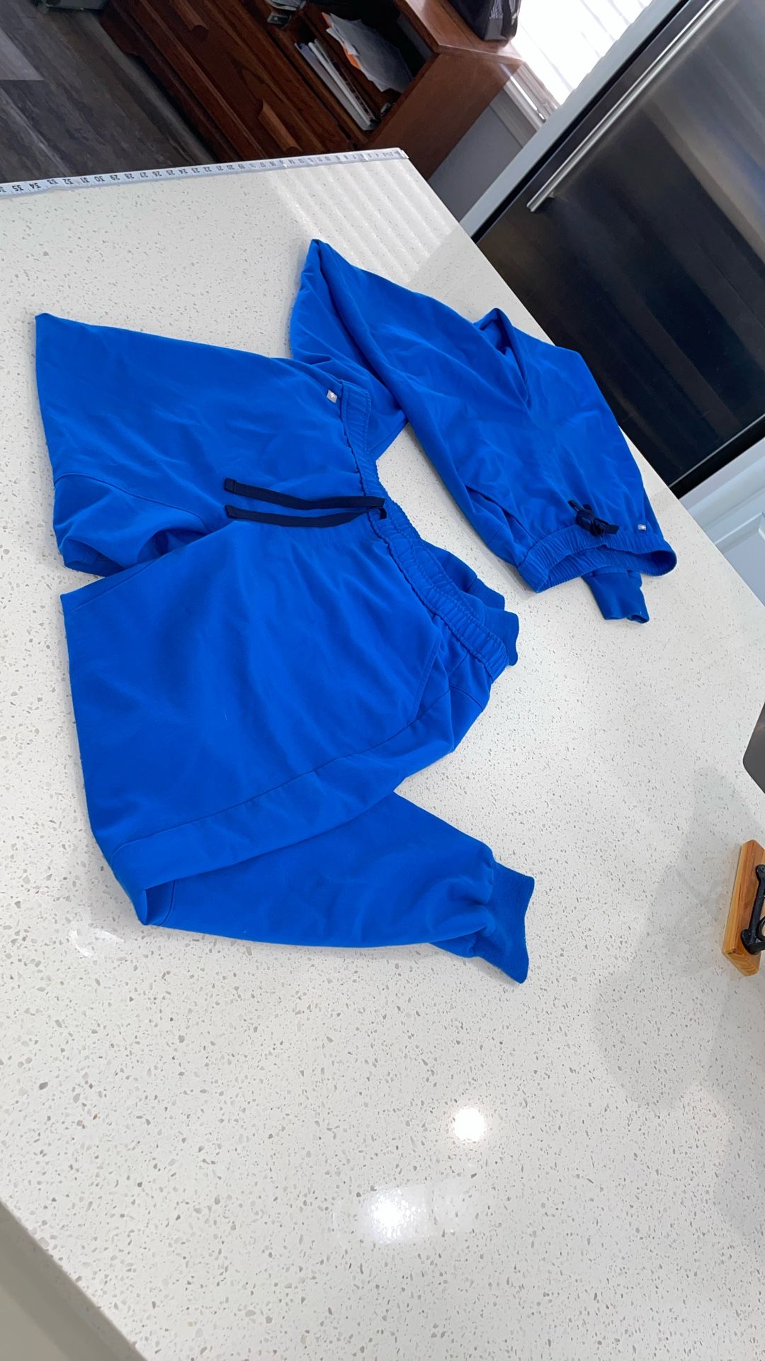 2 Men’s Joggers