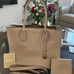 MICHAEL KORS PURSE +WALLET