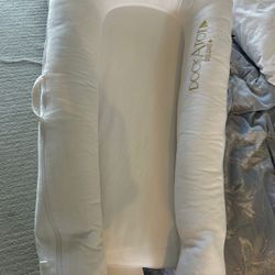 DockATot Deluxe Baby Lounger 