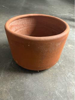 Terracotta clay pot