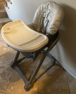 Graco Adjustable High Chair