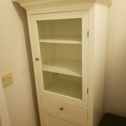 Solid Wood Hutch