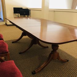 Duncan Phyfe Drop Leaf Table