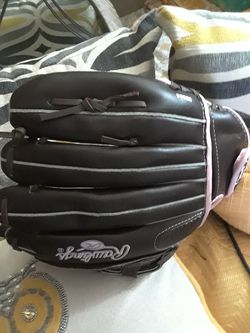 Rawlings Softball Glove with 2 balls $25.00 cash only (serious buyers)