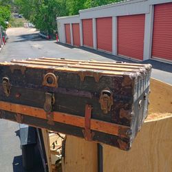 Vintage Trunk
