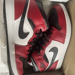 Nike Tenis Shoes Size 13 