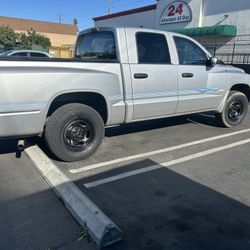 Dodge Dakota