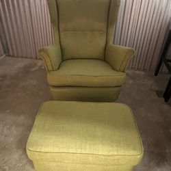 Armchair With Ottoman