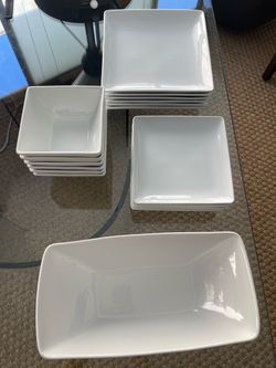 Threshold White Porcelain Dinnerware Set for 6 + Serving Platter – 19 Pieces